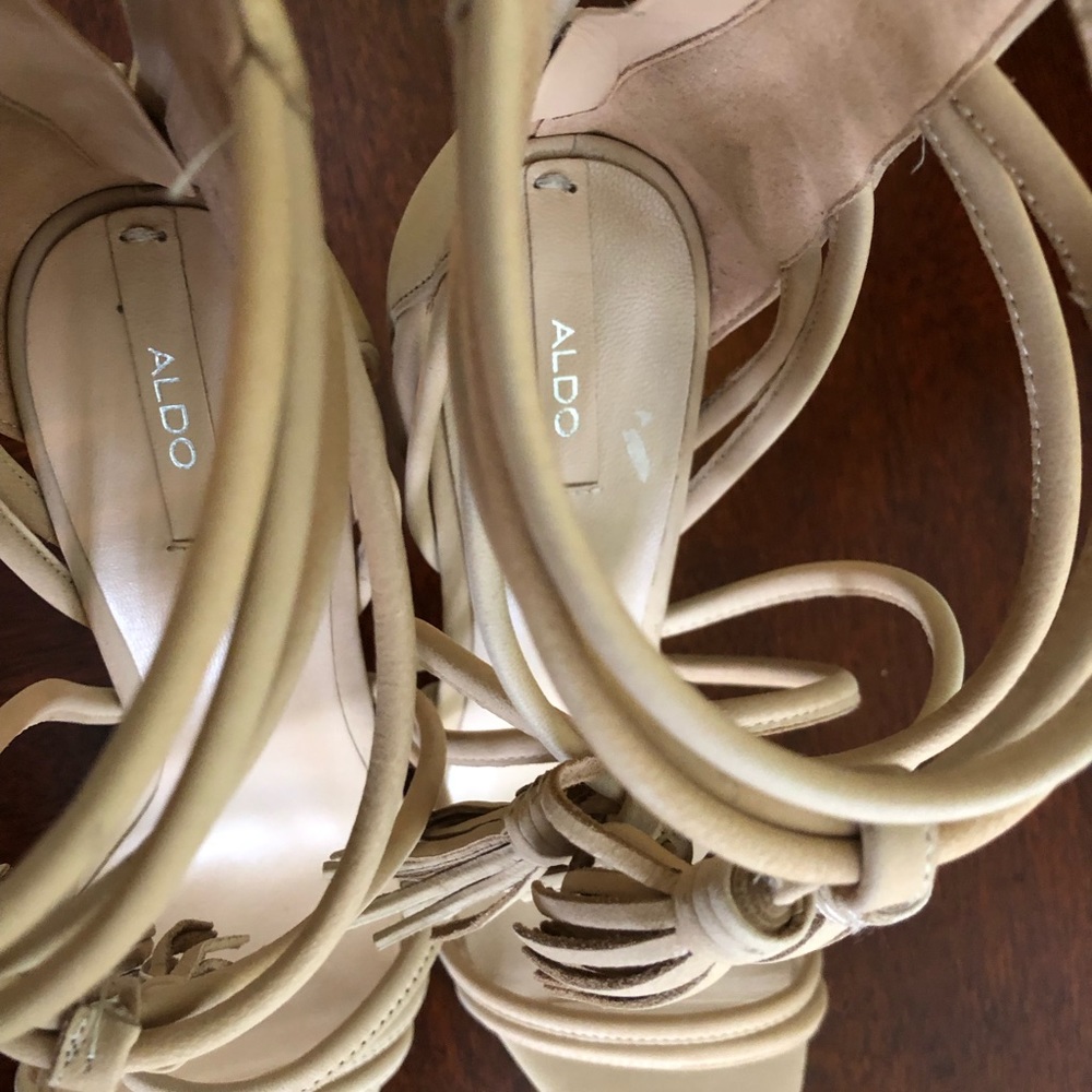 Shoes - Picture 5 of 5